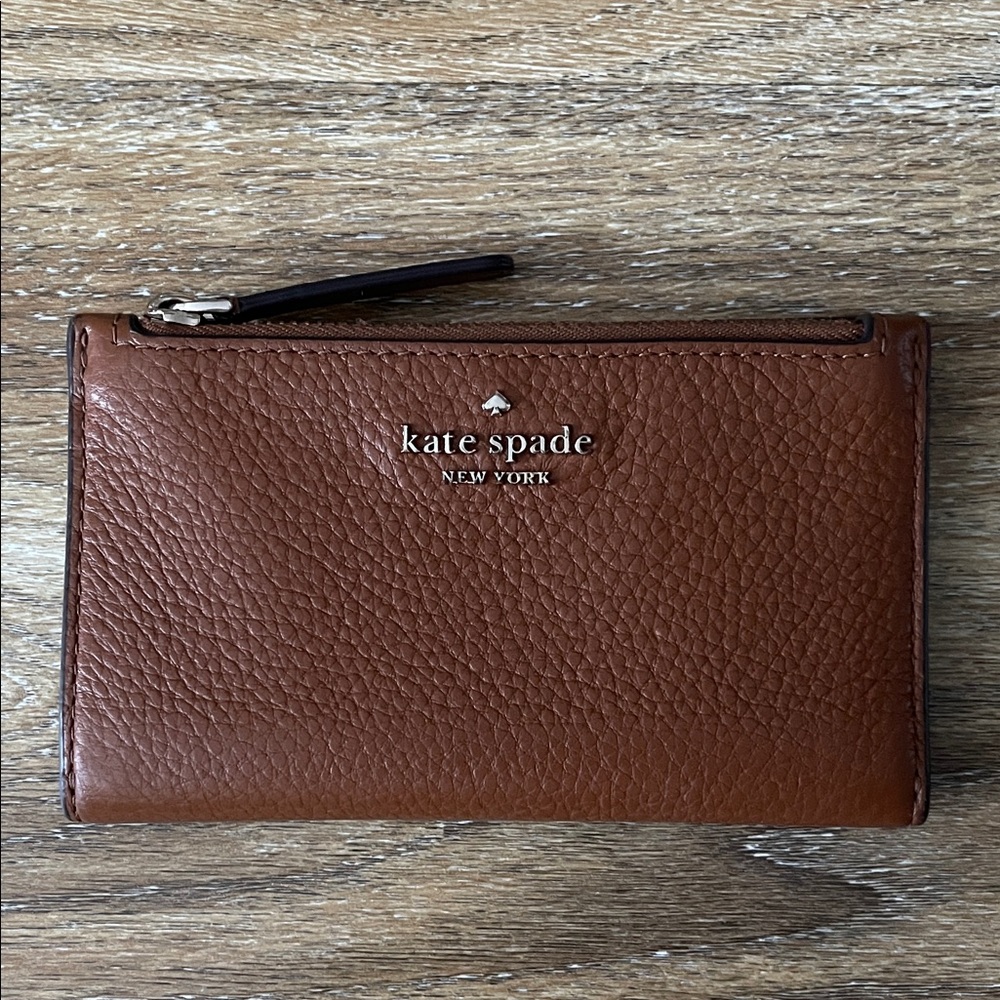 Kate Spade Jackson Slim Bifold Wallet in Gingerbread